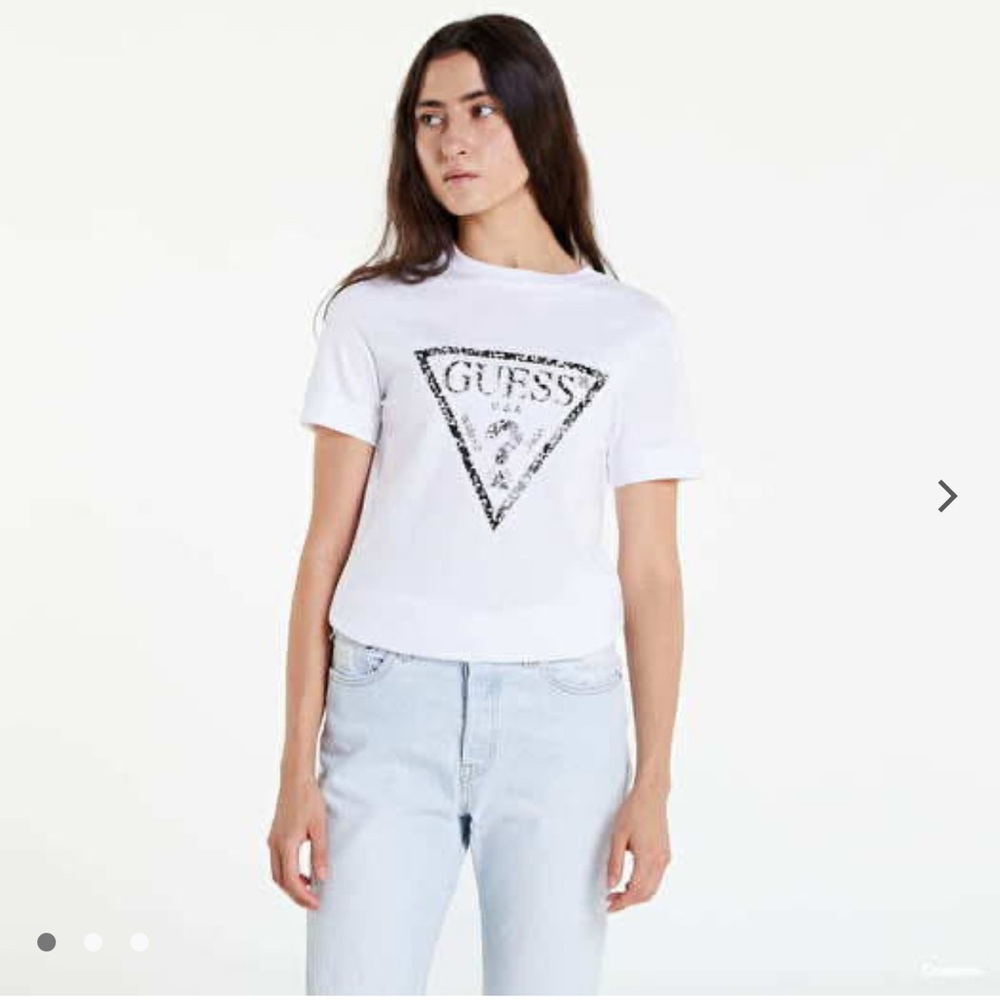 Guess T-shirt